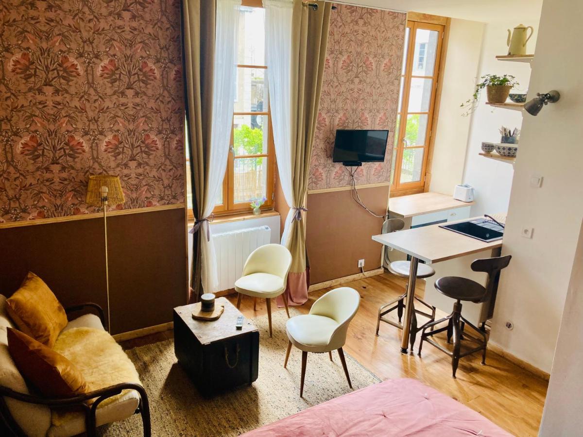 Apartment Maison De Famille Oloron-Sainte-Marie